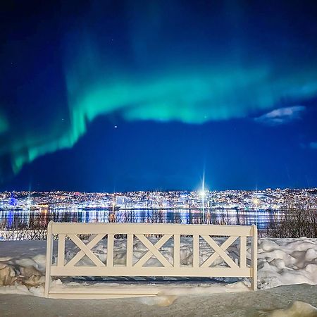 Panorama View - Free Parking - Perfect For Couples Apartman Tromsø Kültér fotó