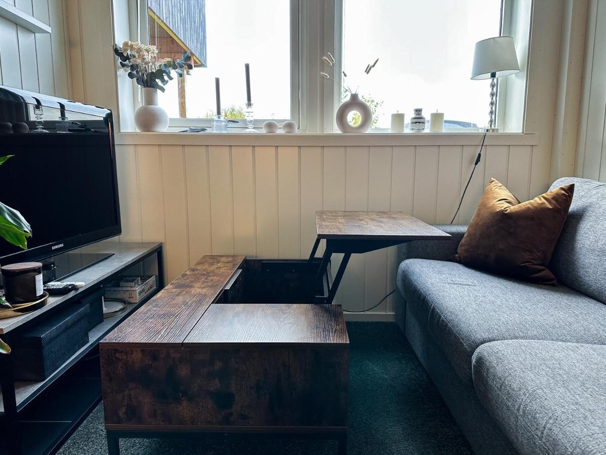 Panorama View - Free Parking - Perfect For Couples Apartman Tromsø Kültér fotó